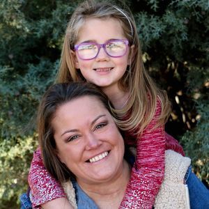 Meet your Posher, April